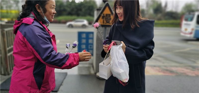 三八节活动3.jpg 三八节活动3.jpg