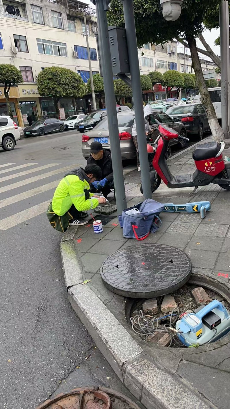 【成都市温江区】温江航天路综合管网探测.jpg