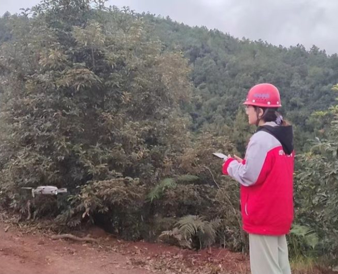 赴春天之约 绽巾帼芳华——四川省第三地质大队优秀女员工报道