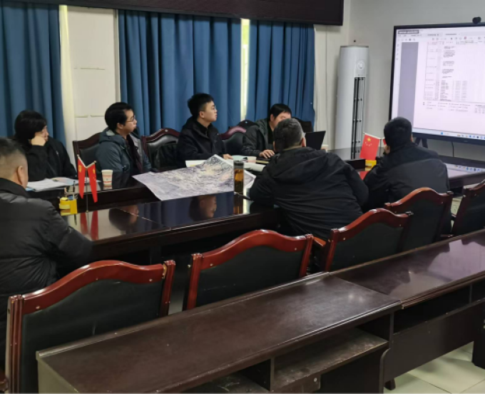 矿勘公司开展会东县铅锌镇竹色铁矿建设工程地质环境调查评估项目中期检查